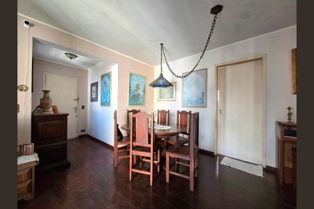 Apartamento à venda com 160m², 3 quartos e 1 vaga Apartamento à venda com 160m², 3 quartos e 1 vagaSala