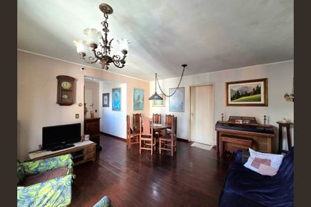 Apartamento à venda com 160m², 3 quartos e 1 vaga Apartamento à venda com 160m², 3 quartos e 1 vagaSala