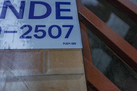 Casa à venda com 83m², 1 quarto e sem vaga Casa à venda com 83m², 1 quarto e sem vagaPlaca código