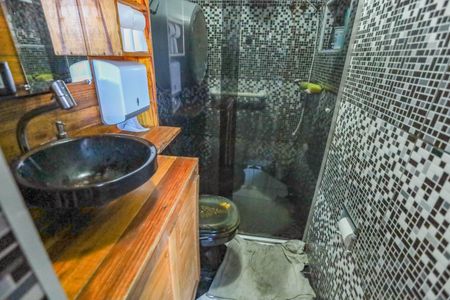 Casa à venda com 83m², 1 quarto e sem vaga