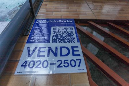 Casa à venda com 83m², 1 quarto e sem vaga Casa à venda com 83m², 1 quarto e sem vagaPlaca