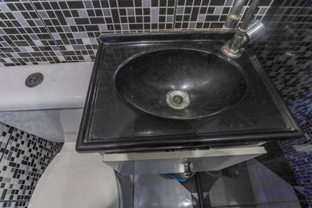 Casa à venda com 83m², 1 quarto e sem vaga