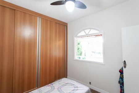 Casa à venda com 220m², 2 quartos e 2 vagasQuarto 1