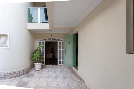 Casa à venda com 220m², 2 quartos e 2 vagasÁrea comum