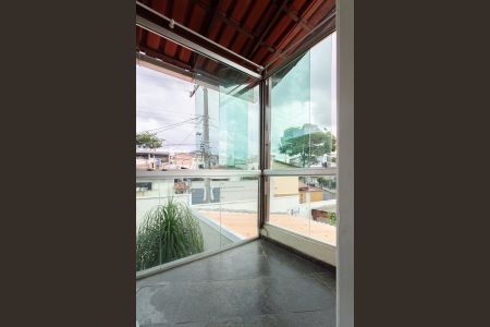 Casa à venda com 220m², 2 quartos e 2 vagasVaranda da Suíte