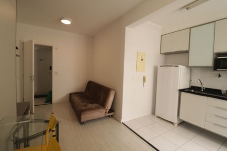 Sala de apartamento para alugar com 1 quarto, 48m² em Vila Arens, Jundiaí