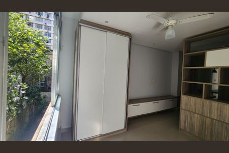 Studio para alugar com 42m², 1 quarto e 1 vagaKitnet