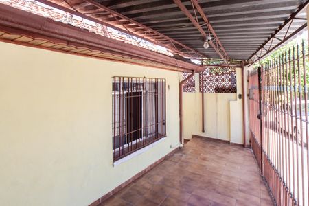 Casa à venda com 105m², 2 quartos e 1 vagaGaragem