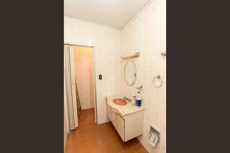 Casa à venda com 105m², 2 quartos e 1 vagaBanheiro