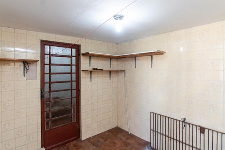 Casa à venda com 105m², 2 quartos e 1 vagaÁrea de Serviço