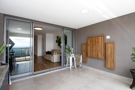 Apartamento à venda com 122m², 3 quartos e 2 vagasVaranda Gourmet