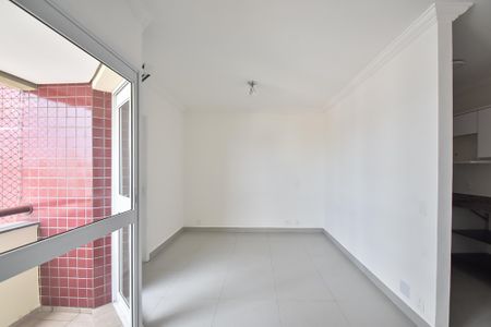 Studio para alugar com 32m², 1 quarto e 1 vaga Studio para alugar com 32m², 1 quarto e 1 vagaStudio