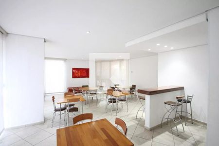 Studio para alugar com 32m², 1 quarto e 1 vaga Studio para alugar com 32m², 1 quarto e 1 vagaÁrea comum - Salão de festas