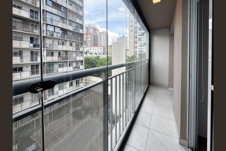 Apartamento para alugar com 28m², 1 quarto e sem vaga Apartamento para alugar com 28m², 1 quarto e sem vagaVaranda