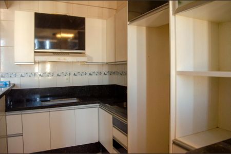 Apartamento para alugar com 3 quartos, 129m² em Setor Central, Goiânia