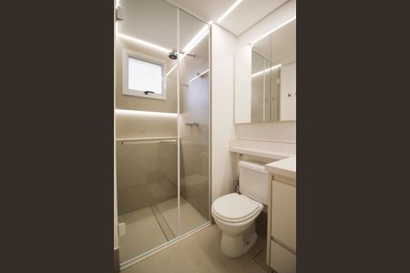 Apartamento à venda com 126m², 2 quartos e 2 vagas Apartamento à venda com 126m², 2 quartos e 2 vagasBanheiro da Suíte 1