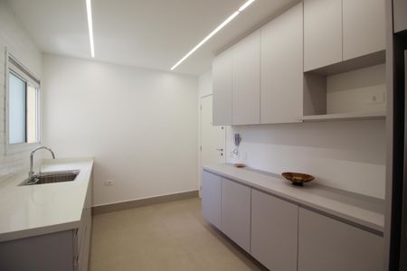 Apartamento à venda com 126m², 2 quartos e 2 vagas Apartamento à venda com 126m², 2 quartos e 2 vagasCozinha