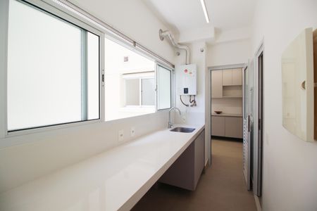 Apartamento à venda com 126m², 2 quartos e 2 vagas Apartamento à venda com 126m², 2 quartos e 2 vagasÁrea de Serviço