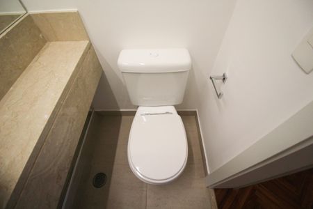 Apartamento à venda com 126m², 2 quartos e 2 vagas Apartamento à venda com 126m², 2 quartos e 2 vagasLavabo