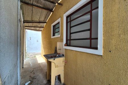 Casa para alugar com 55m², 2 quartos e 2 vagas Casa para alugar com 55m², 2 quartos e 2 vagasÁrea de Serviço