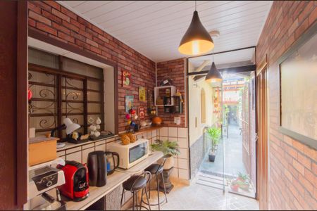 Casa à venda com 264m², 5 quartos e 1 vagaÁrea externa