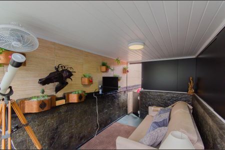 Casa à venda com 264m², 5 quartos e 1 vagaÁrea externa