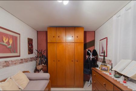 Casa à venda com 264m², 5 quartos e 1 vagaQuarto 1