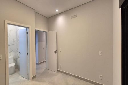 Casa de condomínio à venda com 300m², 3 quartos e 4 vagasQuarto 1 - Suíte 