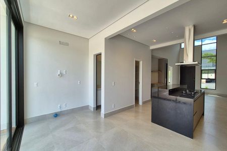 Casa de condomínio à venda com 300m², 3 quartos e 4 vagasÁrea comum - Churrasqueira