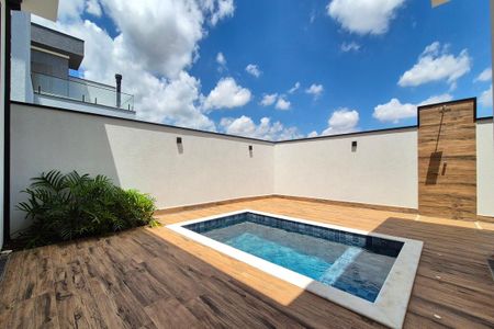 Casa de condomínio à venda com 300m², 3 quartos e 4 vagasÁrea comum - Piscina