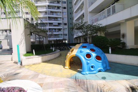 Apartamento à venda com 60m², 2 quartos e 1 vagaÁrea comum - Playground