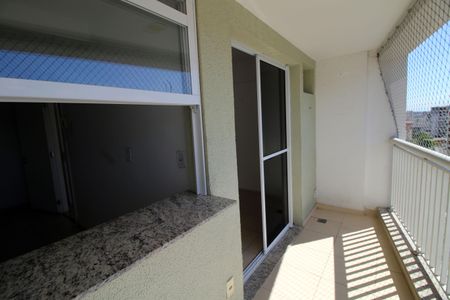 Apartamento à venda com 60m², 2 quartos e 1 vagaVaranda