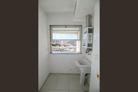 Apartamento à venda com 60m², 2 quartos e 1 vagaÁrea de Serviço