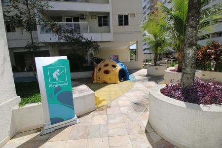 Apartamento à venda com 60m², 2 quartos e 1 vagaÁrea comum - Playground