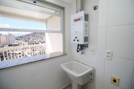 Apartamento à venda com 60m², 2 quartos e 1 vagaÁrea de Serviço aquecedor