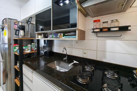 Apartamento à venda com 75m², 3 quartos e 2 vagas Apartamento à venda com 75m², 3 quartos e 2 vagasCozinha
