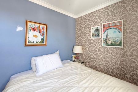 Apartamento à venda com 75m², 3 quartos e 2 vagas Apartamento à venda com 75m², 3 quartos e 2 vagasQuarto 2