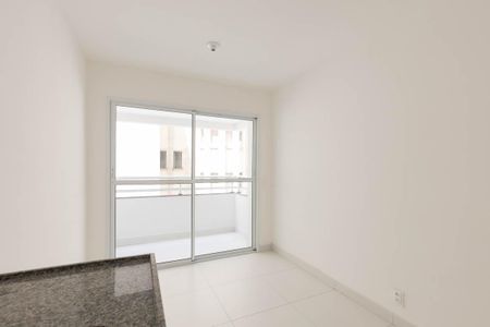 Apartamento para alugar com 29m², 1 quarto e sem vaga Apartamento para alugar com 29m², 1 quarto e sem vagaSala