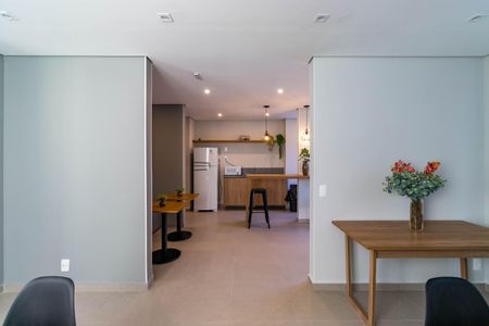 Apartamento para alugar com 42m², 2 quartos e sem vaga