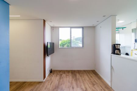 Apartamento para alugar com 2 quartos, 42m² em Jardim Maria Duarte, São Paulo