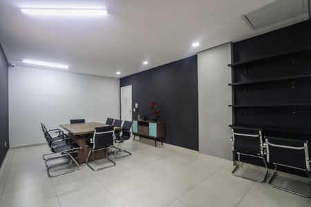 Apartamento à venda com 32m², 1 quarto e 1 vaga Apartamento à venda com 32m², 1 quarto e 1 vagaÁrea comum - Salão de festas