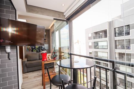 Apartamento à venda com 32m², 1 quarto e 1 vaga Apartamento à venda com 32m², 1 quarto e 1 vagaVaranda