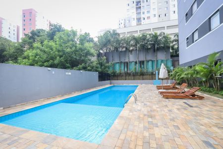 Apartamento à venda com 32m², 1 quarto e 1 vaga Apartamento à venda com 32m², 1 quarto e 1 vagaÁrea comum - Piscina