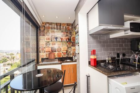 Apartamento à venda com 32m², 1 quarto e 1 vaga Apartamento à venda com 32m², 1 quarto e 1 vagaVaranda