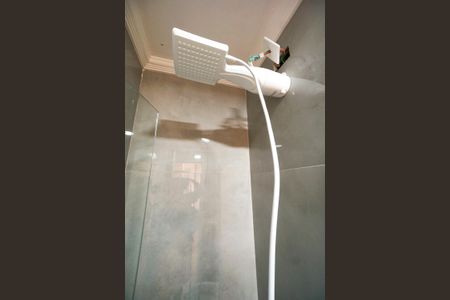 Apartamento para alugar com 43m², 2 quartos e sem vagaChuveiro