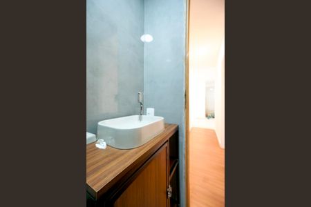 Apartamento para alugar com 43m², 2 quartos e sem vagaBanheiro