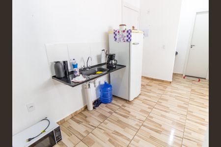 Apartamento à venda com 35m², 2 quartos e sem vaga Apartamento à venda com 35m², 2 quartos e sem vagaCozinha e Área de Serviço