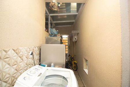 Casa à venda com 126m², 3 quartos e 4 vagas Casa à venda com 126m², 3 quartos e 4 vagasÁrea de Serviço