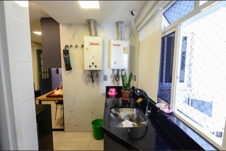 Apartamento à venda com 142m², 3 quartos e 2 vagasÁrea de Serviço