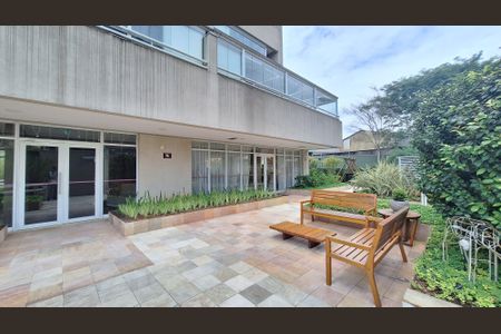 Apartamento à venda com 70m², 1 quarto e 1 vagaÁrea comum